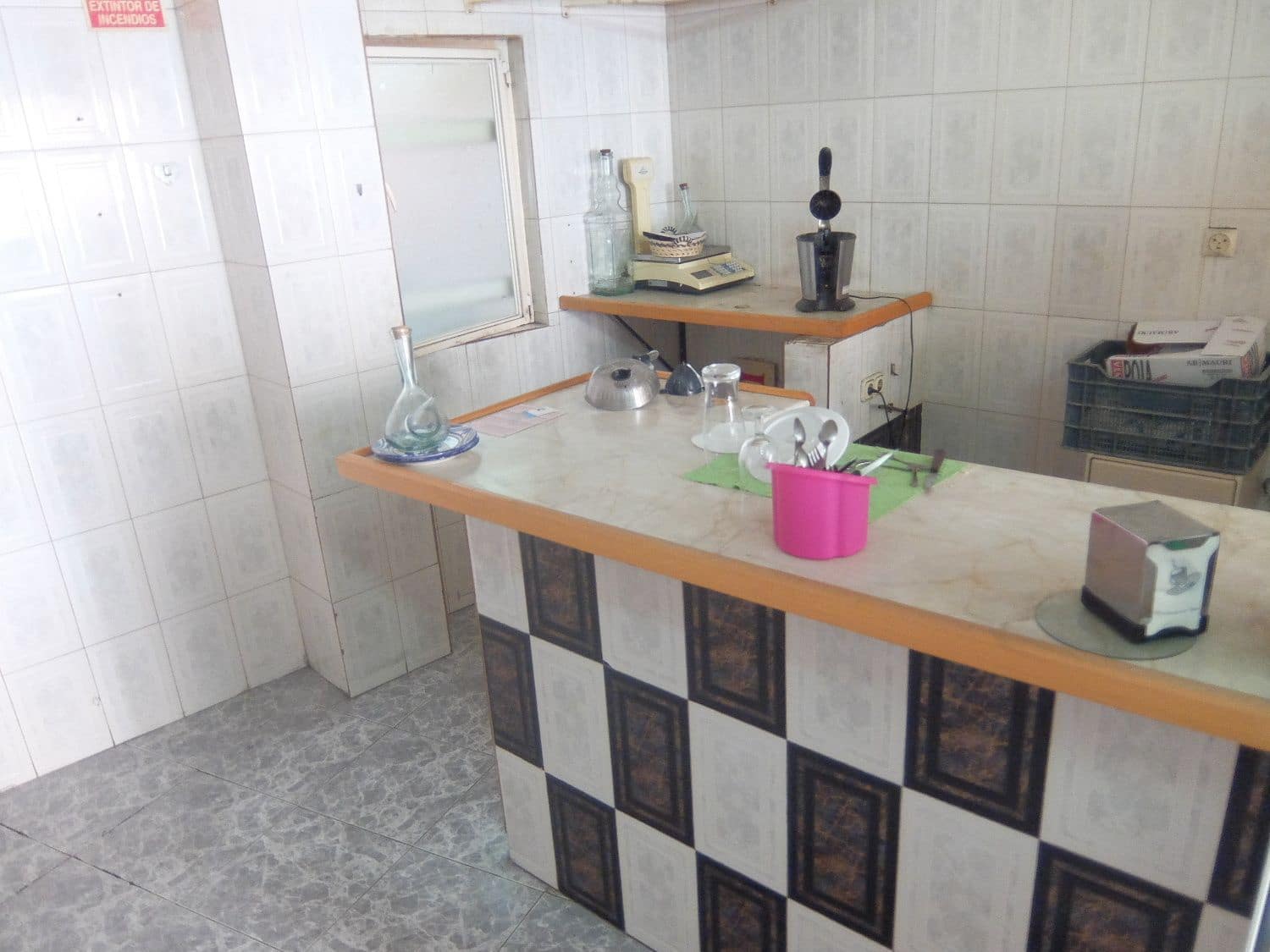 Erhverv til salg i Almoradi - € 290.000 (Ref: 4700565)