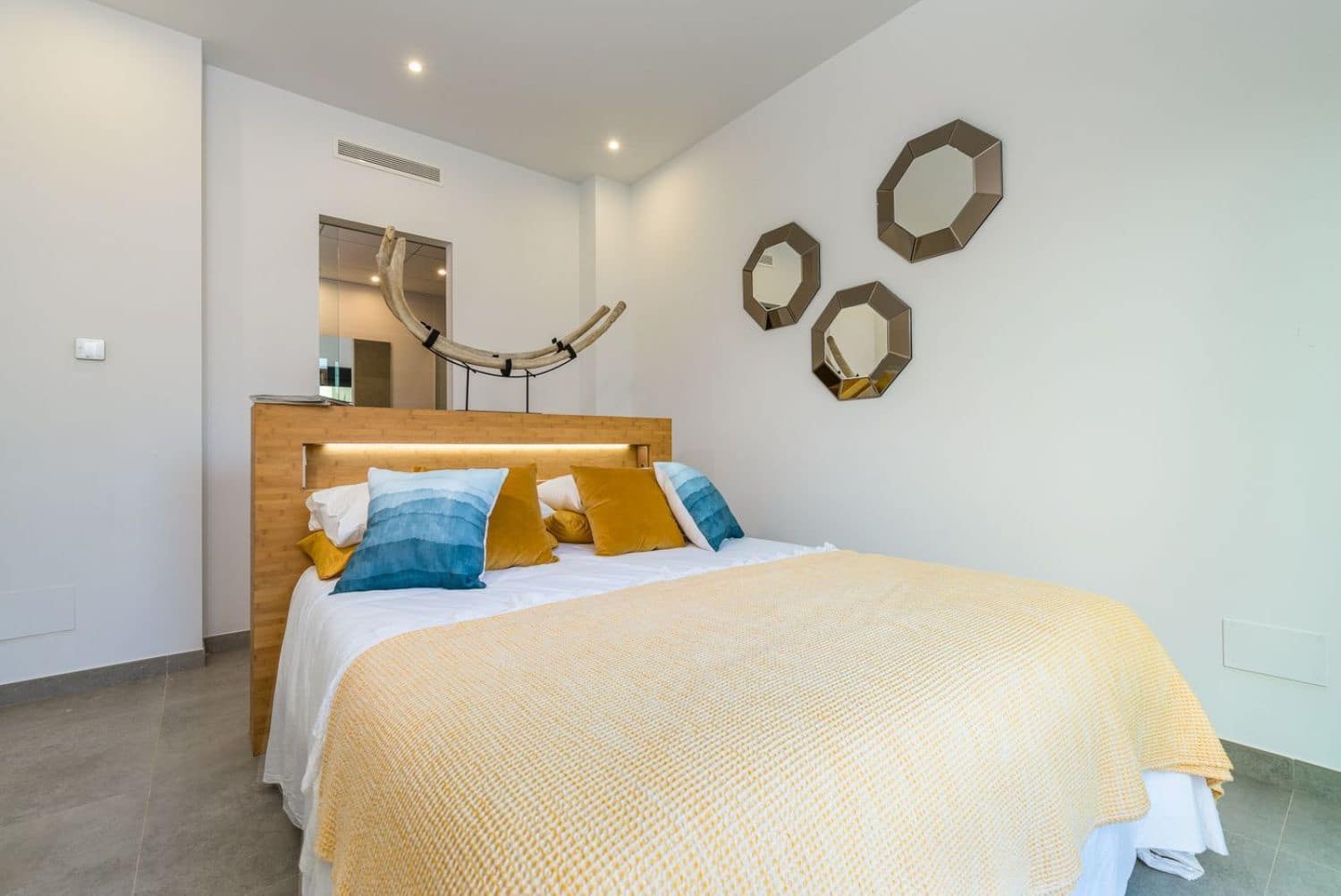 Casa de 3 habitaciones en Ciudad Quesada en venta con piscina garaje - 455.000 € (Ref: 5073041)