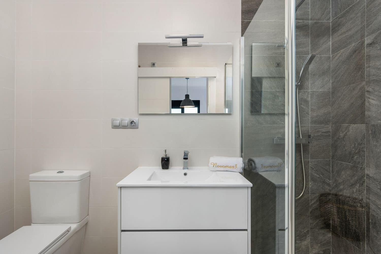 3 soverom Hus til salgs i Daya Vieja med svømmebasseng garasje - € 312 000 (Ref: 5115830)