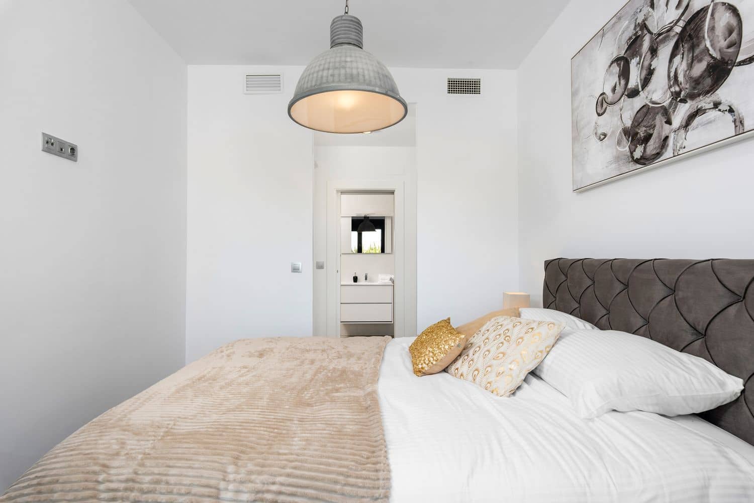 3 soverom Hus til salgs i Daya Vieja med svømmebasseng garasje - € 312 000 (Ref: 5115830)