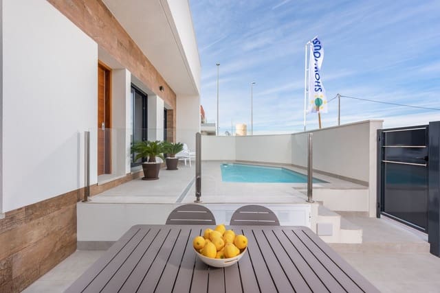 3 bedroom Townhouse for sale in Daya Vieja with pool garage - € 312,000 (Ref: 5115830)