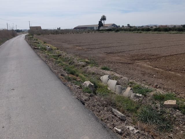 Finca/Landhuis te koop in Daya Vieja met garage - € 149.000 (Ref: 5167458)