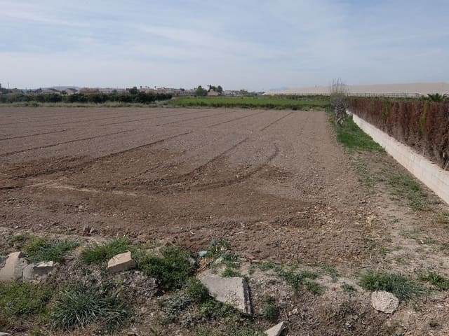 Finca/Landhuis te koop in Daya Vieja met garage - € 149.000 (Ref: 5167458)