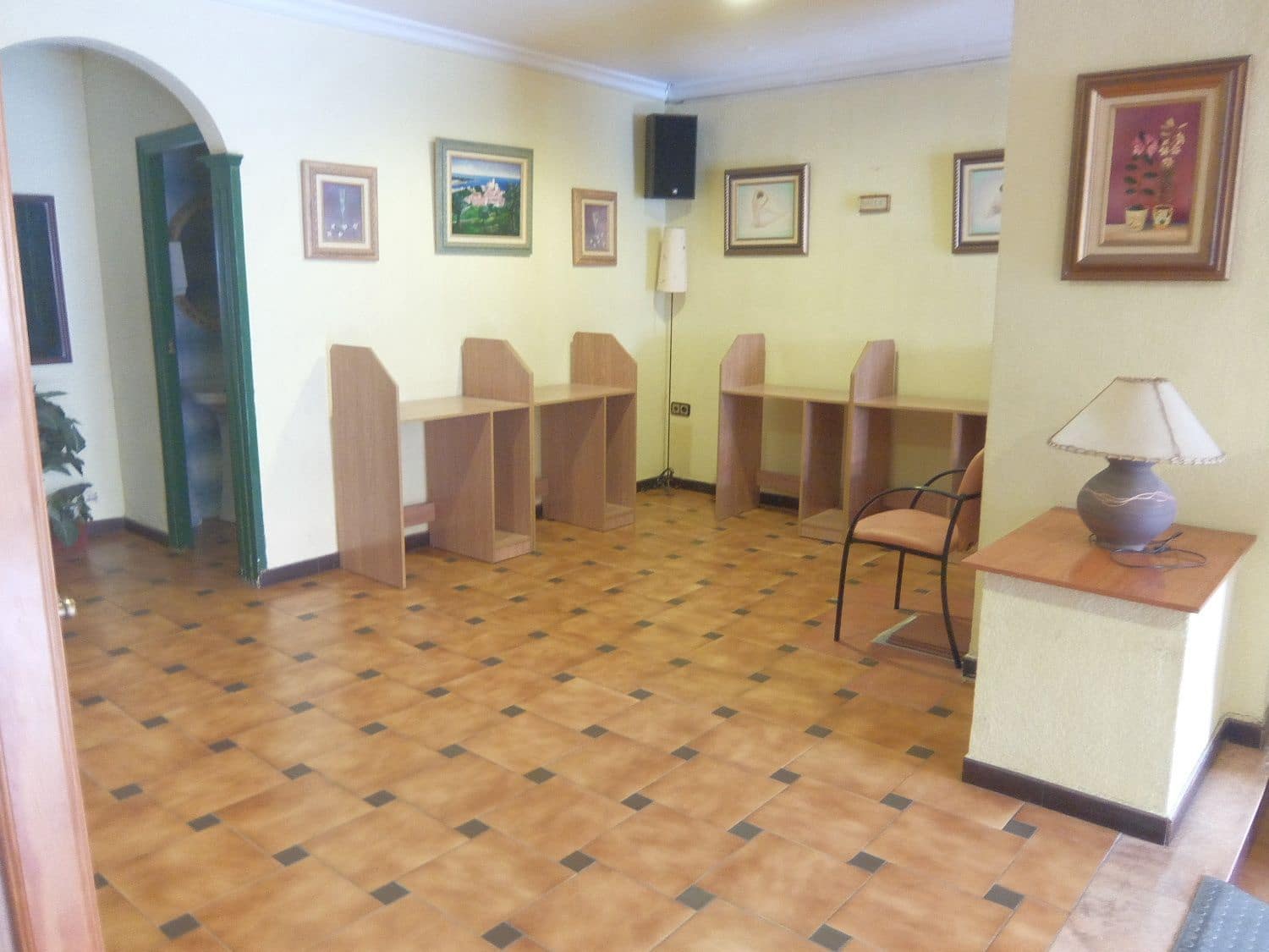 Commercial for sale in Almoradi - € 85,000 (Ref: 5167459)