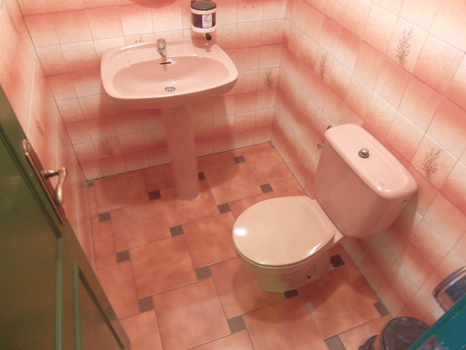 Commercial for sale in Almoradi - € 85,000 (Ref: 5167459)