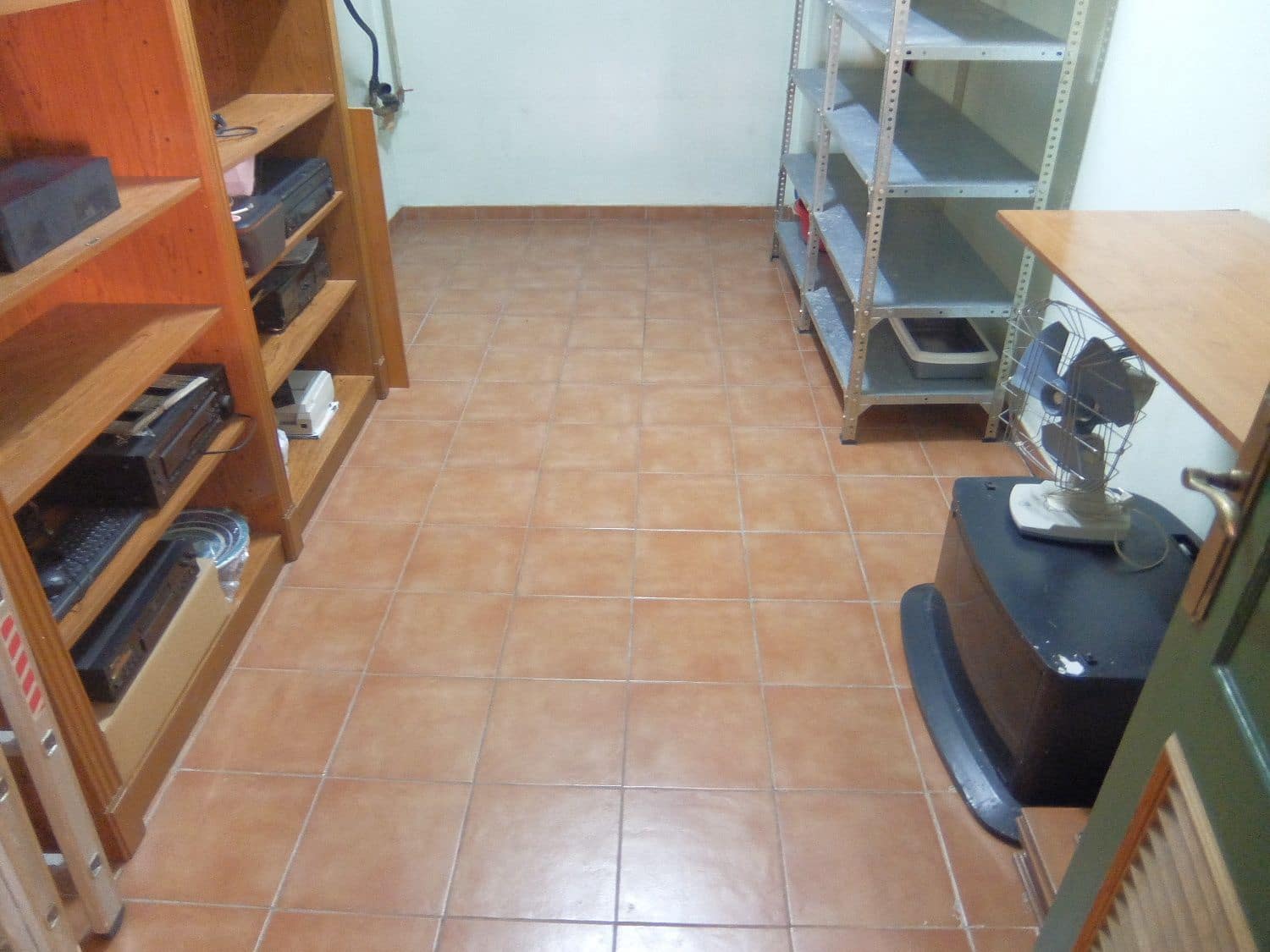 Commercial for sale in Almoradi - € 85,000 (Ref: 5167459)