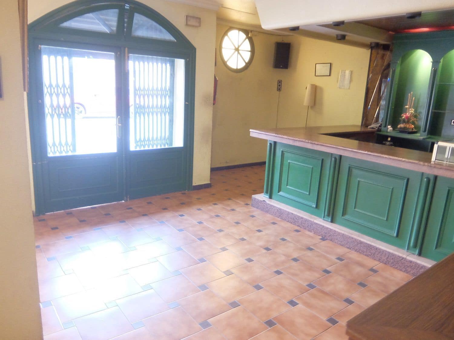 Commercial for sale in Almoradi - € 85,000 (Ref: 5167459)