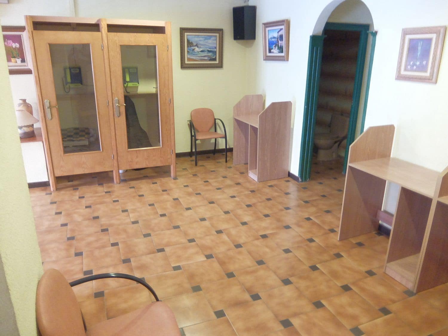 Commercial for sale in Almoradi - € 85,000 (Ref: 5167459)
