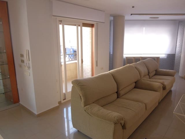 2 bedroom Apartment for rent in Almoradí with garage - € 850 (Ref: 5350370)