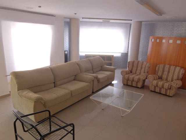 2 bedroom Apartment for rent in Almoradí with garage - € 850 (Ref: 5350370)