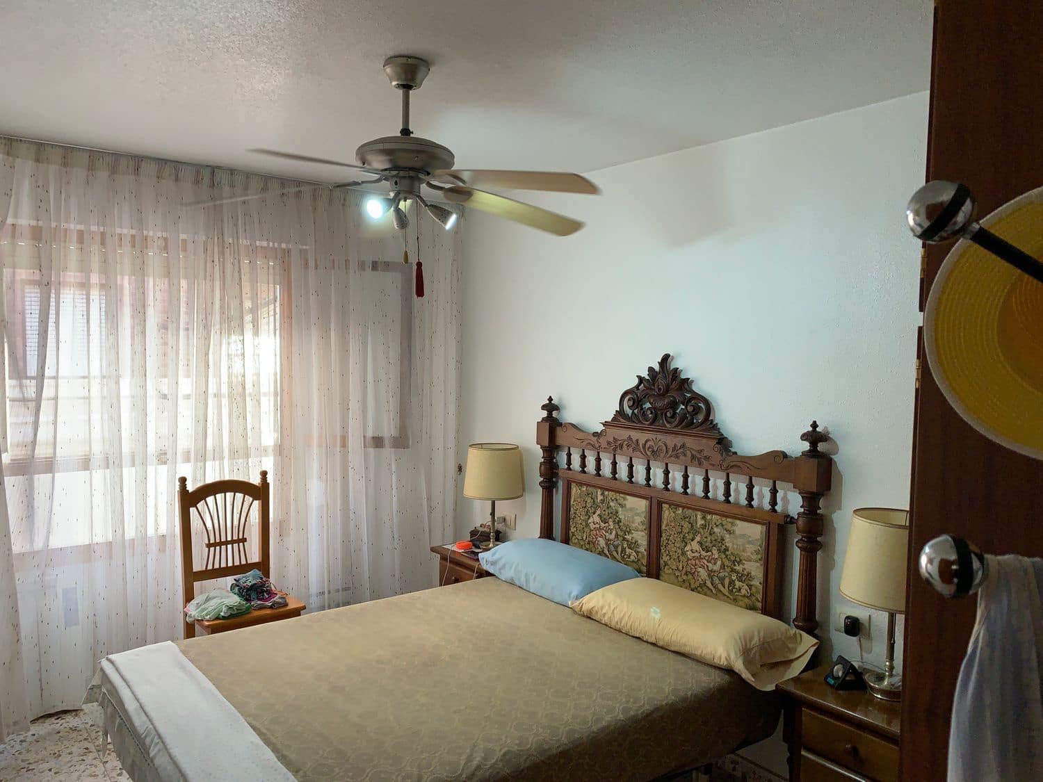 Apartamento de 3 habitaciones en Torrevieja en venta con garaje - 160.000 € (Ref: 5545627)