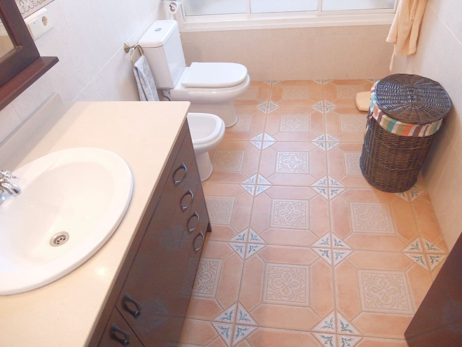 11 soveværelse Finca/Landehus til salg i Almoradi med swimmingpool garage - € 980.000 (Ref: 5698616)