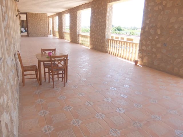 11 soveværelse Finca/Landehus til salg i Almoradí med swimmingpool garage - € 980.000 (Ref: 5698616)