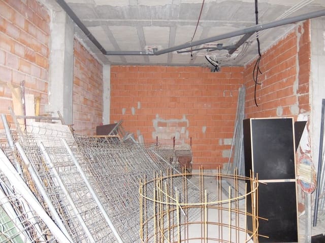Commercial for sale in Benejúzar - € 60,000 (Ref: 5976701)