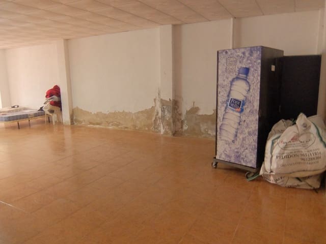 Garasje til salgs i Rafal - € 69 000 (Ref: 6072920)