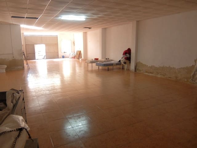 Garasje til salgs i Rafal - € 69 000 (Ref: 6072920)