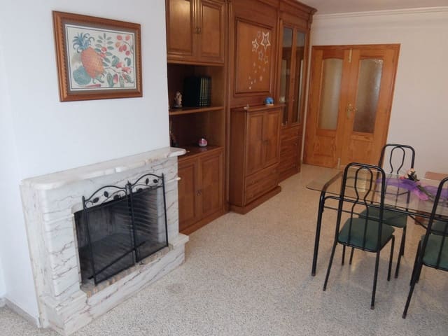 3 soveværelse Lejlighed til leje i Almoradí med garage - € 700 (Ref: 6338513)