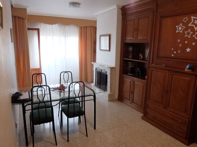 3 soveværelse Lejlighed til leje i Almoradí med garage - € 700 (Ref: 6338513)