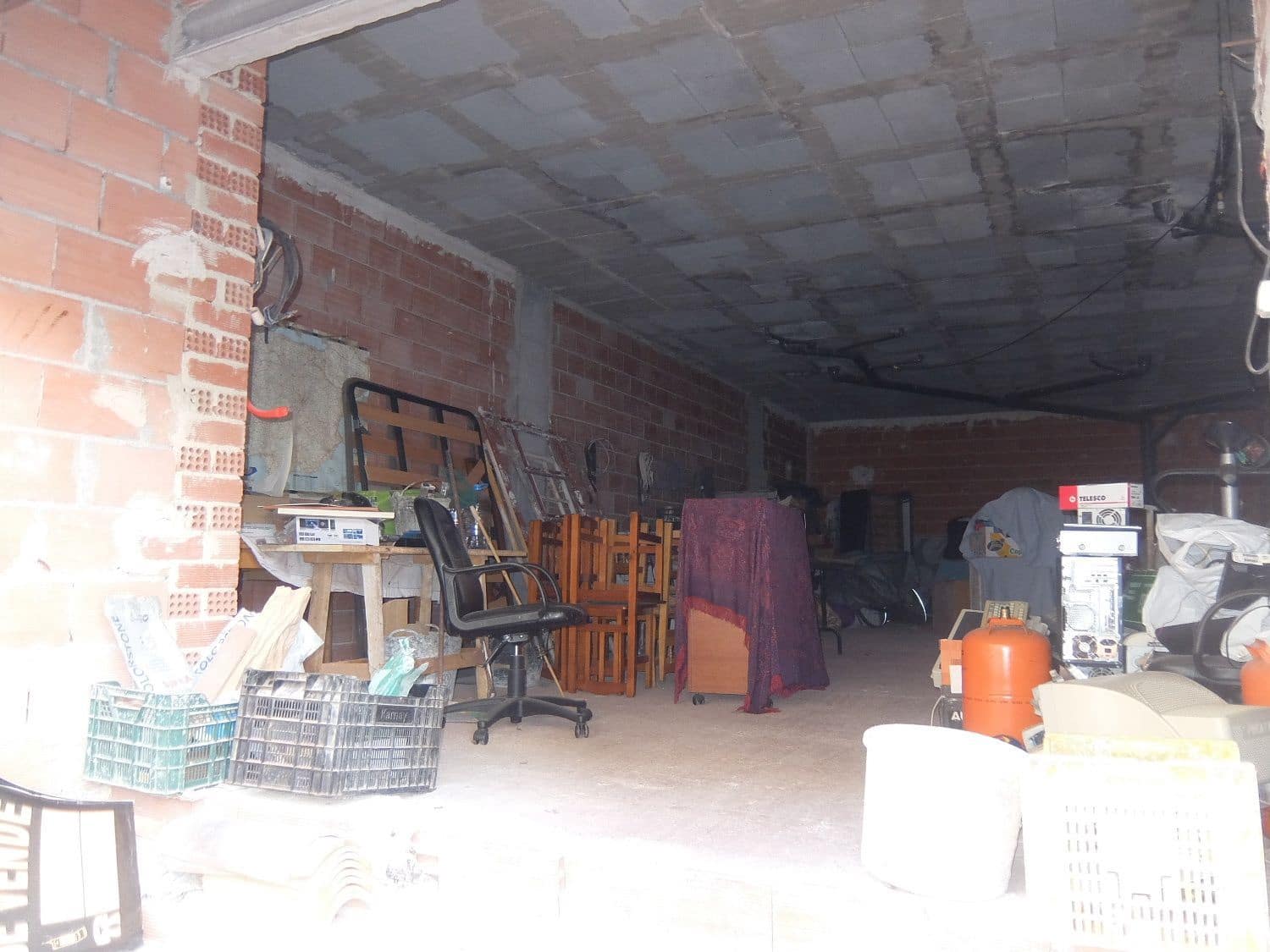 Erhverv til leje i Almoradi - € 300 (Ref: 6602808)