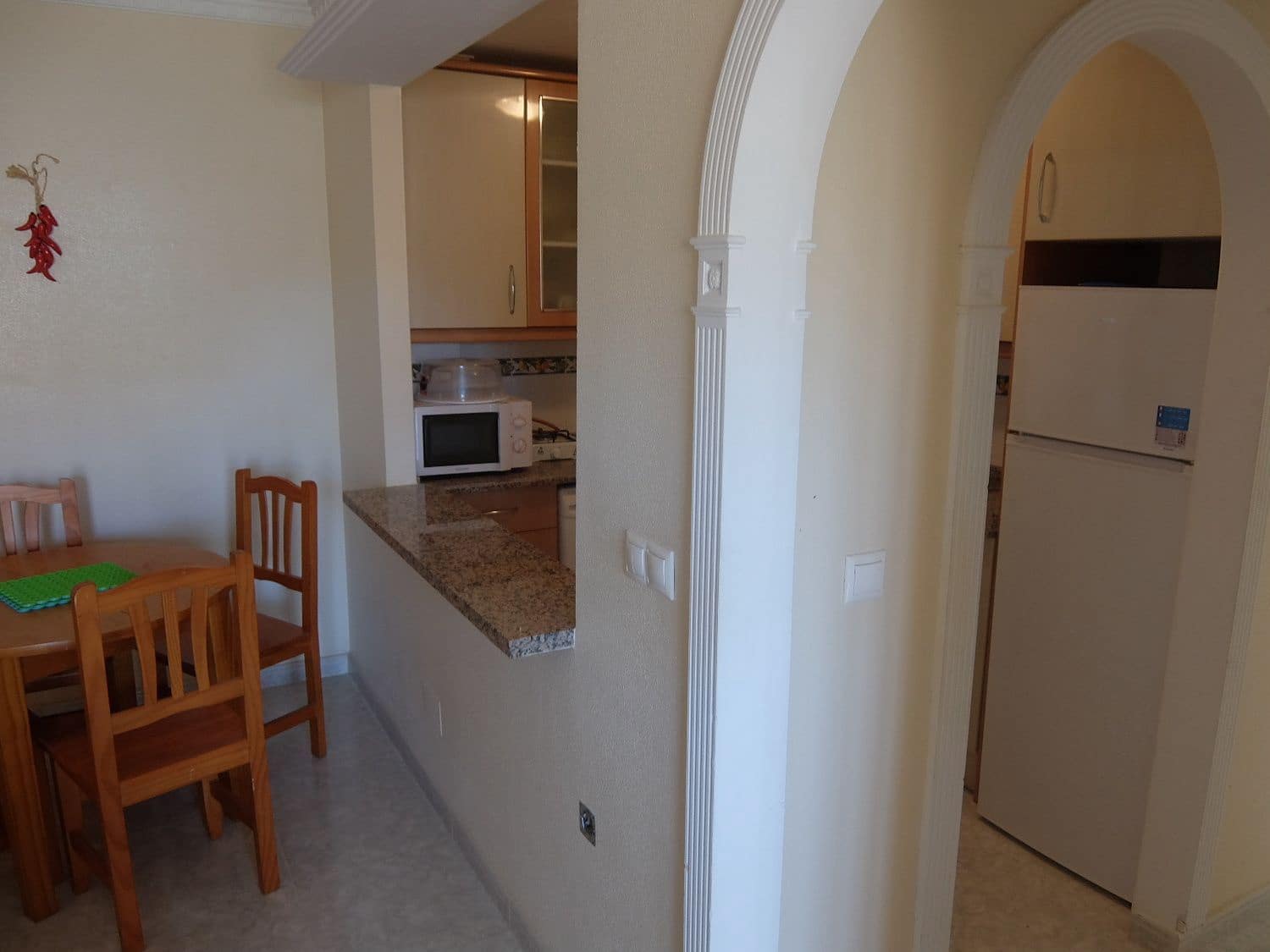 Appartement de 2 chambres à louer à Almoradi avec piscine garage - 600 € (Ref: 6874203)