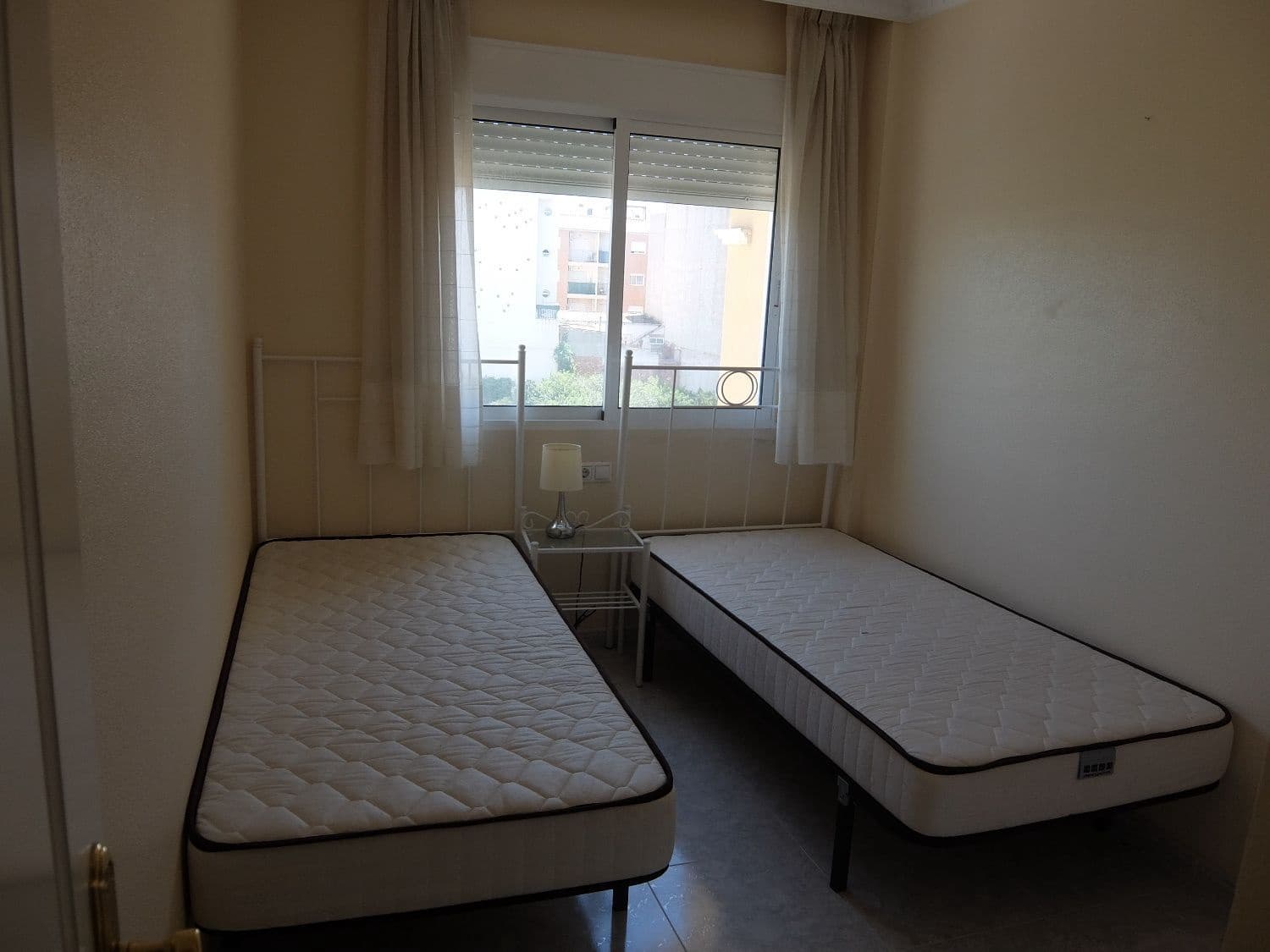 Appartement de 2 chambres à louer à Almoradi avec piscine garage - 600 € (Ref: 6874203)