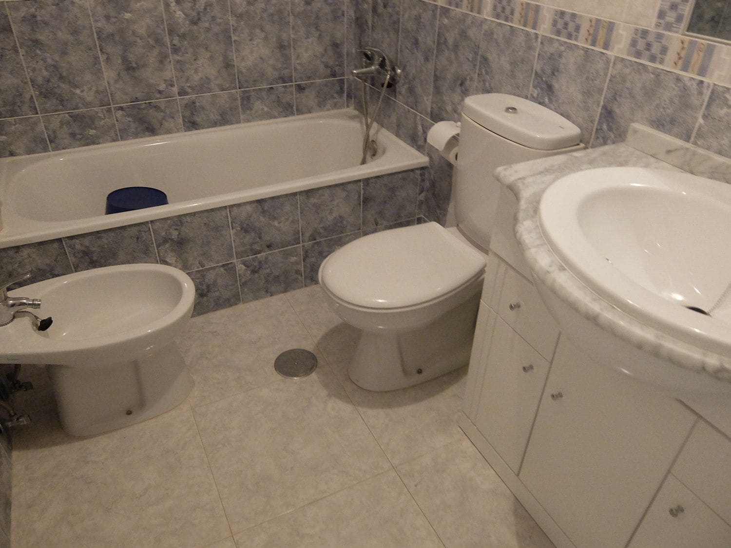 Appartement de 2 chambres à louer à Almoradi avec piscine garage - 600 € (Ref: 6874203)