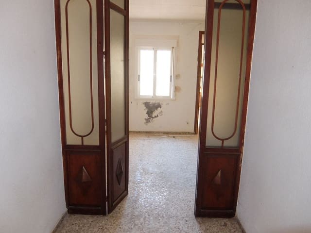 3 soveværelse Byhus til salg i Formentera del Segura med garage - € 120.000 (Ref: 7107567)