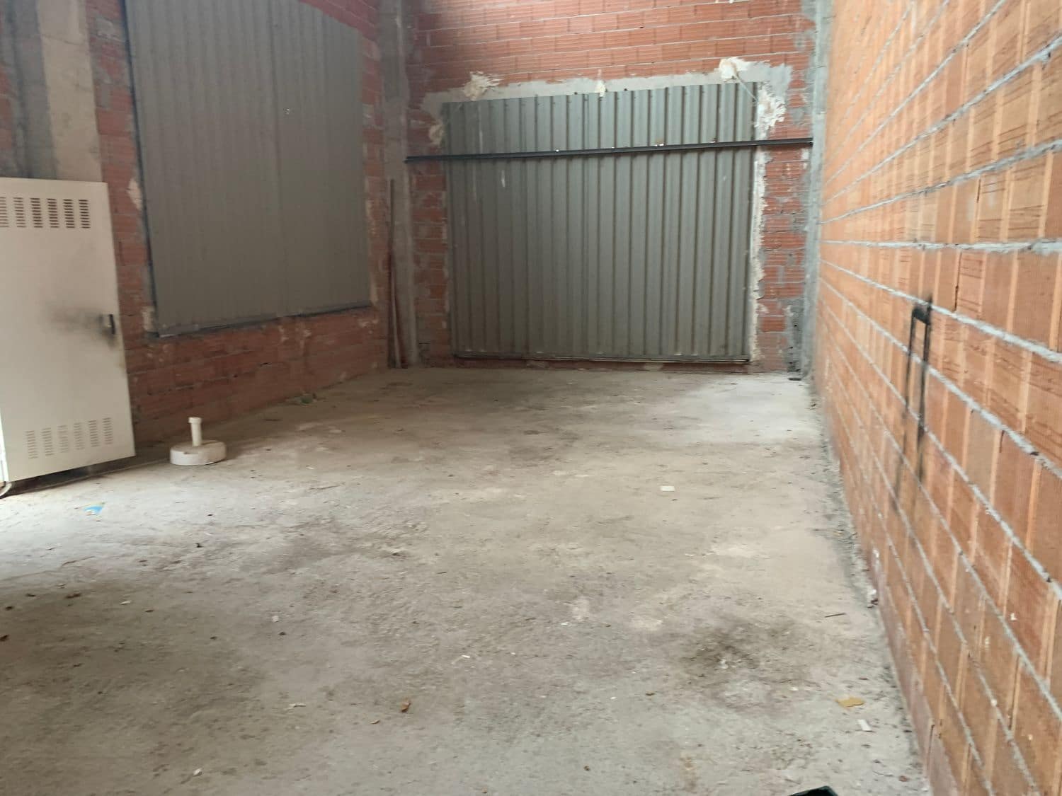 Commercial for sale in Algorfa - € 89,000 (Ref: 7158629)