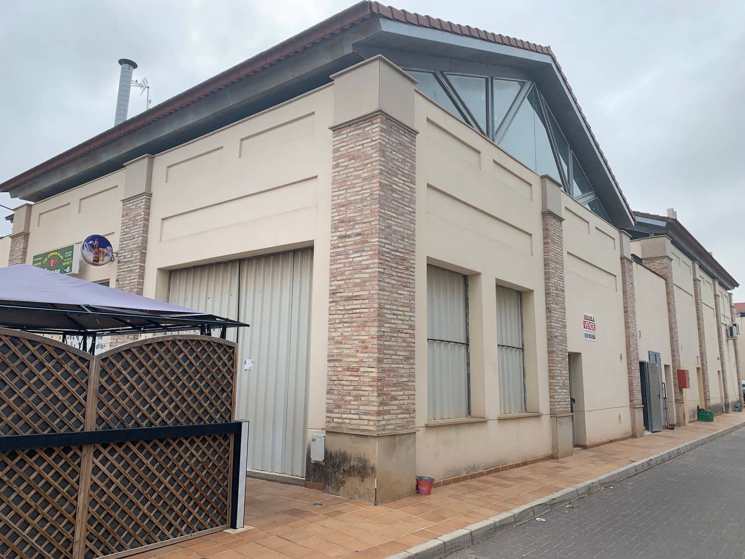 Commercial for sale in Algorfa - € 89,000 (Ref: 7158629)