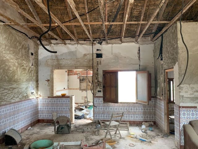 4 bedroom Finca/Country House for sale in Dolores - € 135,000 (Ref: 7161956)