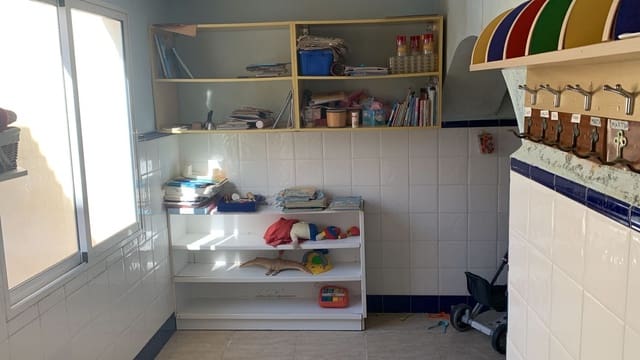 5 bedroom Townhouse for sale in San Bartolomé, Orihuela with garage - € 240,000 (Ref: 7263934)