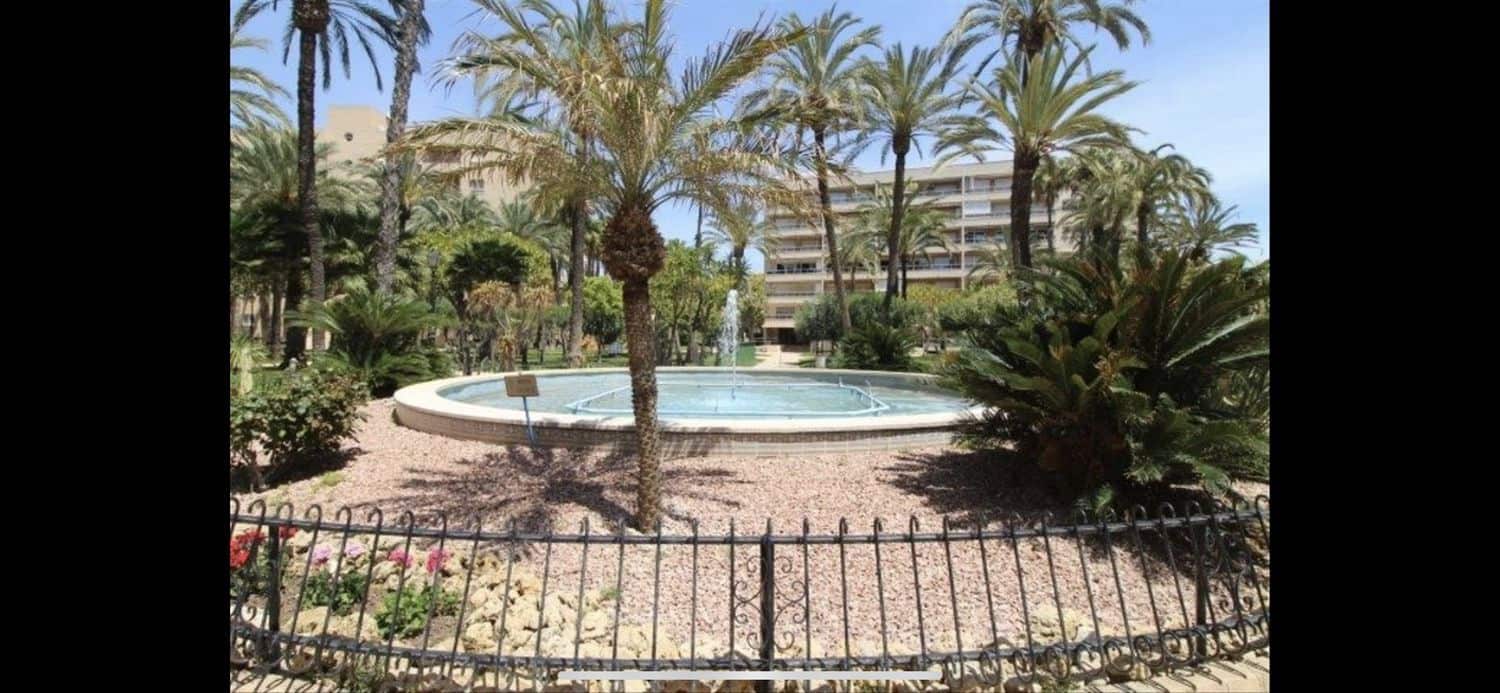 3 sypialnia Apartament na sprzedaż w Torrevieja z basenem garażem - 380 000 € (Ref: 7290222)