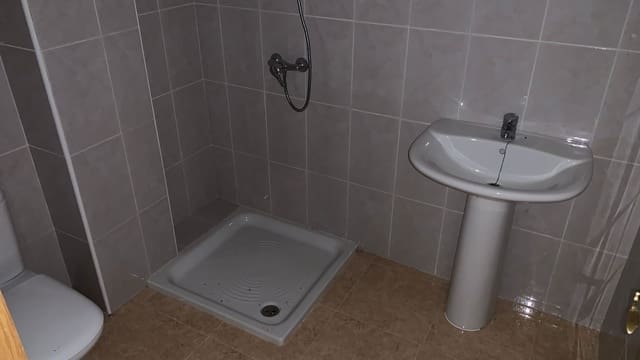 Kommersiell til leie i Catral - € 500 (Ref: 7422865)