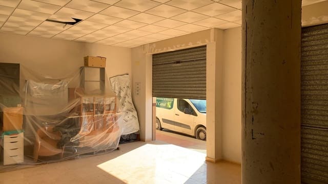 Kommersiell til leie i Catral - € 500 (Ref: 7422865)