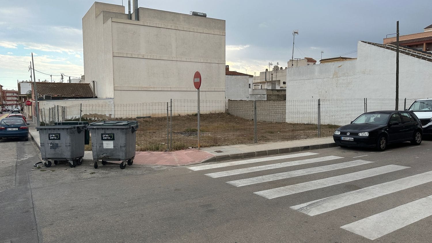 Ubebygd land til salgs i Los Montesinos - € 315 000 (Ref: 7453177)