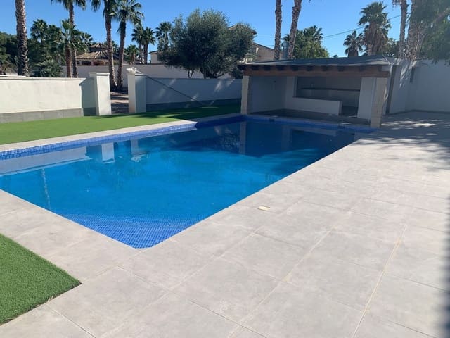 3 bedroom Villa for sale in Catral with pool garage - € 450,000 (Ref: 7917981)