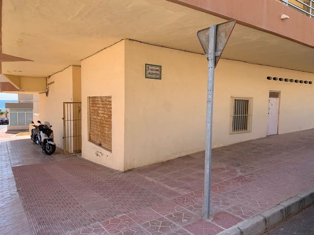Gewerbe zu vermieten in Guardamar Playa, Guardamar del Segura mit Garage - 400 € (Ref: 8041444)