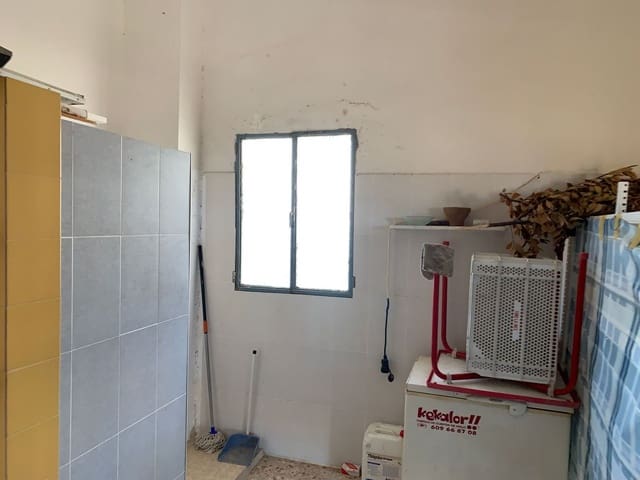 Gewerbe zu vermieten in Guardamar Playa, Guardamar del Segura mit Garage - 400 € (Ref: 8041444)