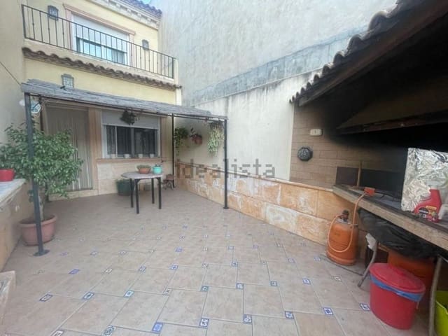 5 soveværelse Byhus til salg i Daya Nueva med garage - € 230.000 (Ref: 8049753)