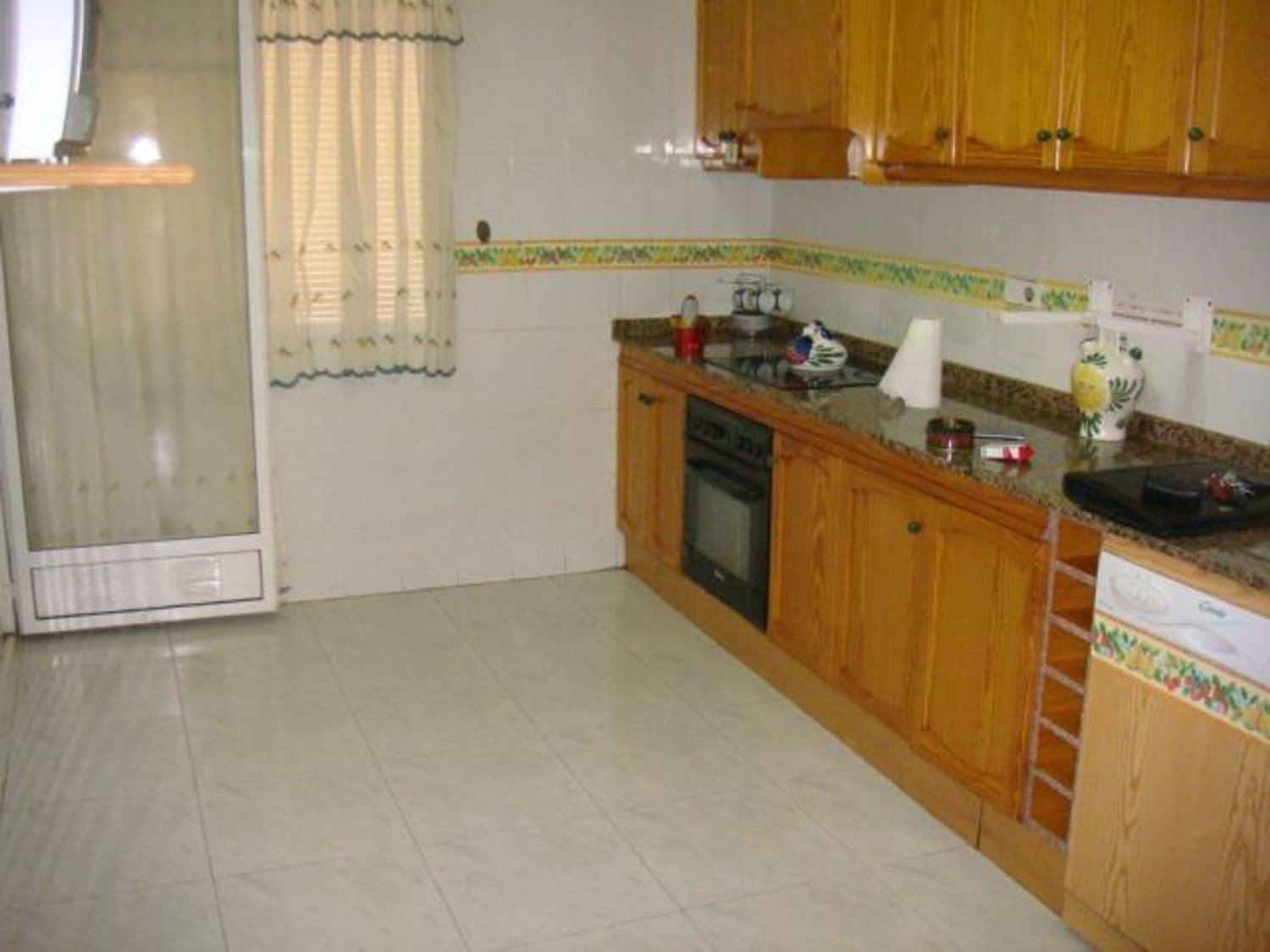 3 slaapkamer Appartement te huur in San Fulgencio met garage - € 580 (Ref: 8125401)