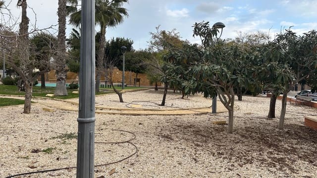 Grond te koop in Los Montesinos - € 378.000 (Ref: 8168276)