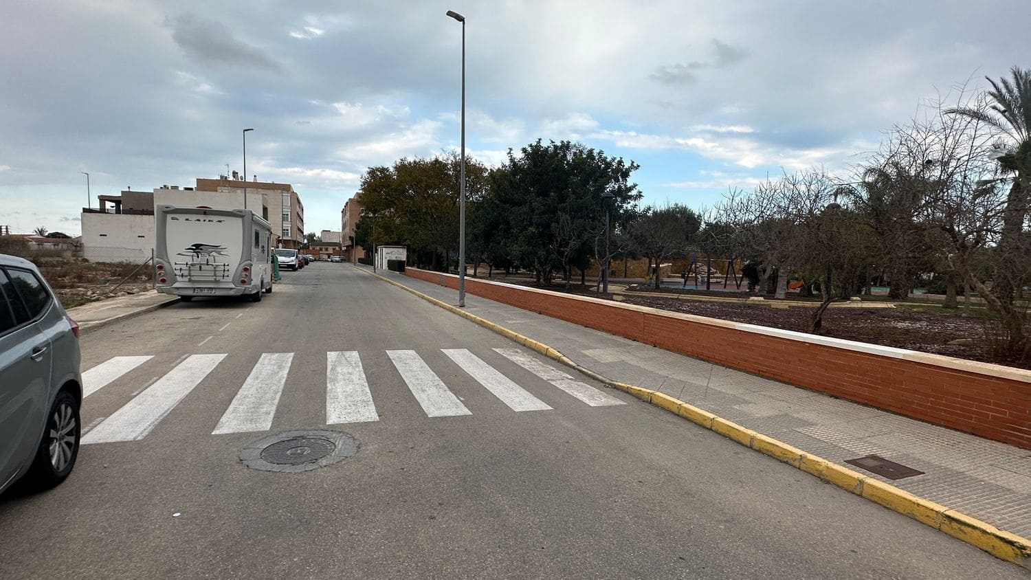 Mark till salu i Los Montesinos - 378 000 € (Ref: 8168276)