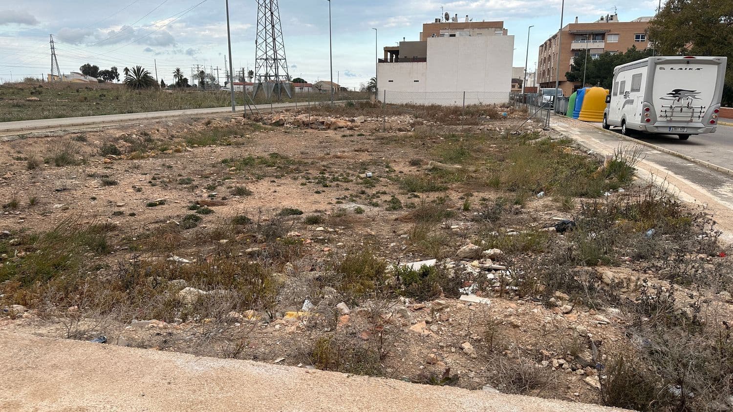 Mark till salu i Los Montesinos - 378 000 € (Ref: 8168276)