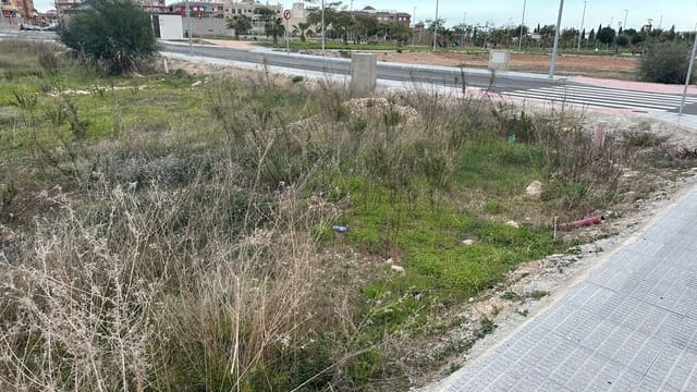 Grond te koop in Los Montesinos - € 1.186.500 (Ref: 8168278)