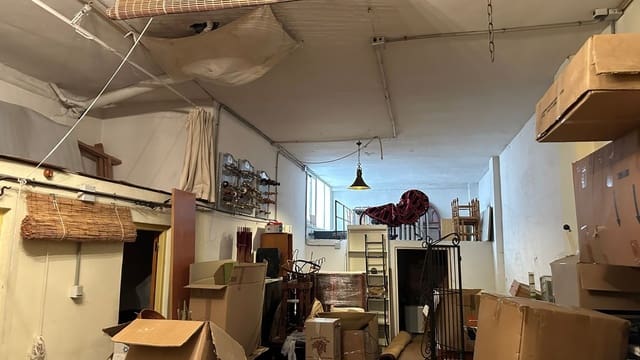 Commercial for sale in Almoradí - € 59,900 (Ref: 8246920)