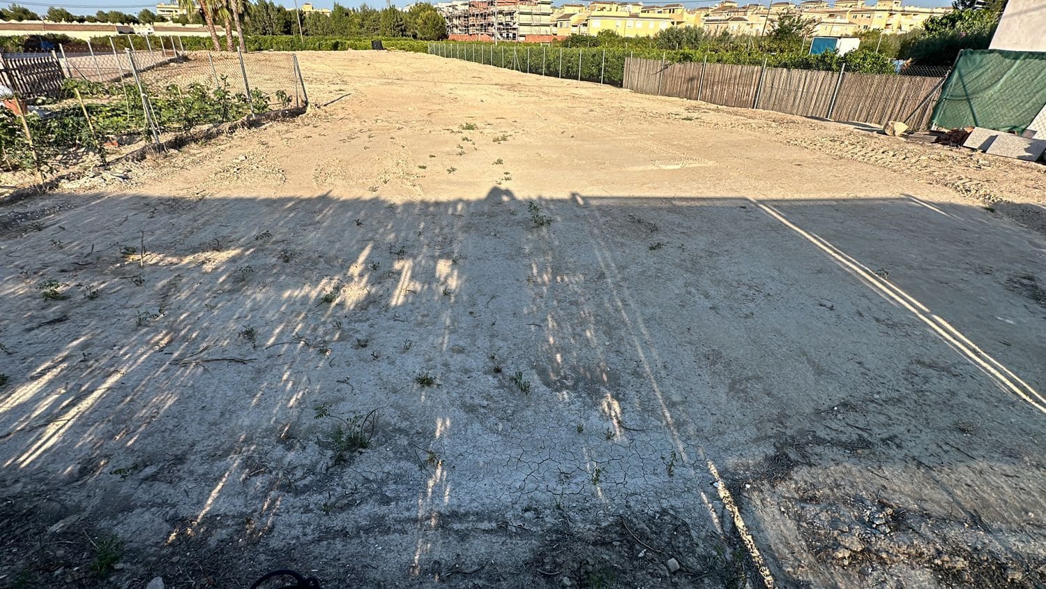 Grunde uden byggetilladelser til leje i Formentera del Segura - € 300 (Ref: 8370592)