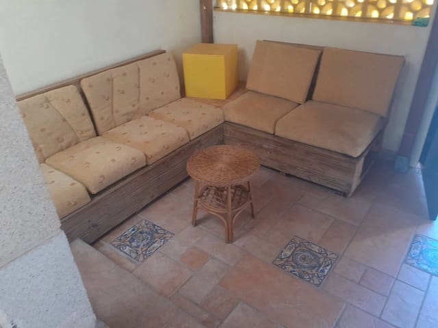 4 quarto Casa em Banda para venda em El Chaparral - La Siesta - La Torreta, Torrevieja com piscina - 162 000 € (Ref: 8473525)