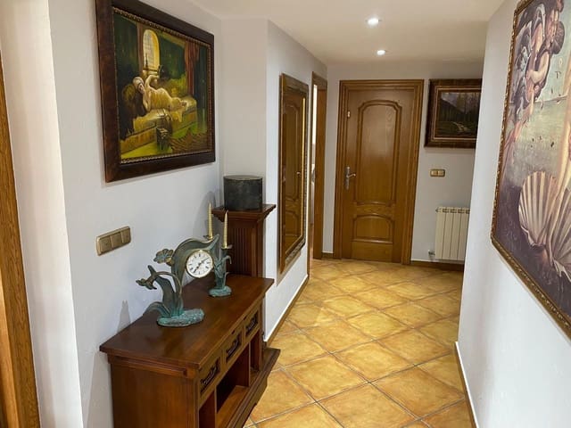 7 chambre Villa/Maison à vendre à Almoradí avec garage - 490 000 € (Ref: 8576215)