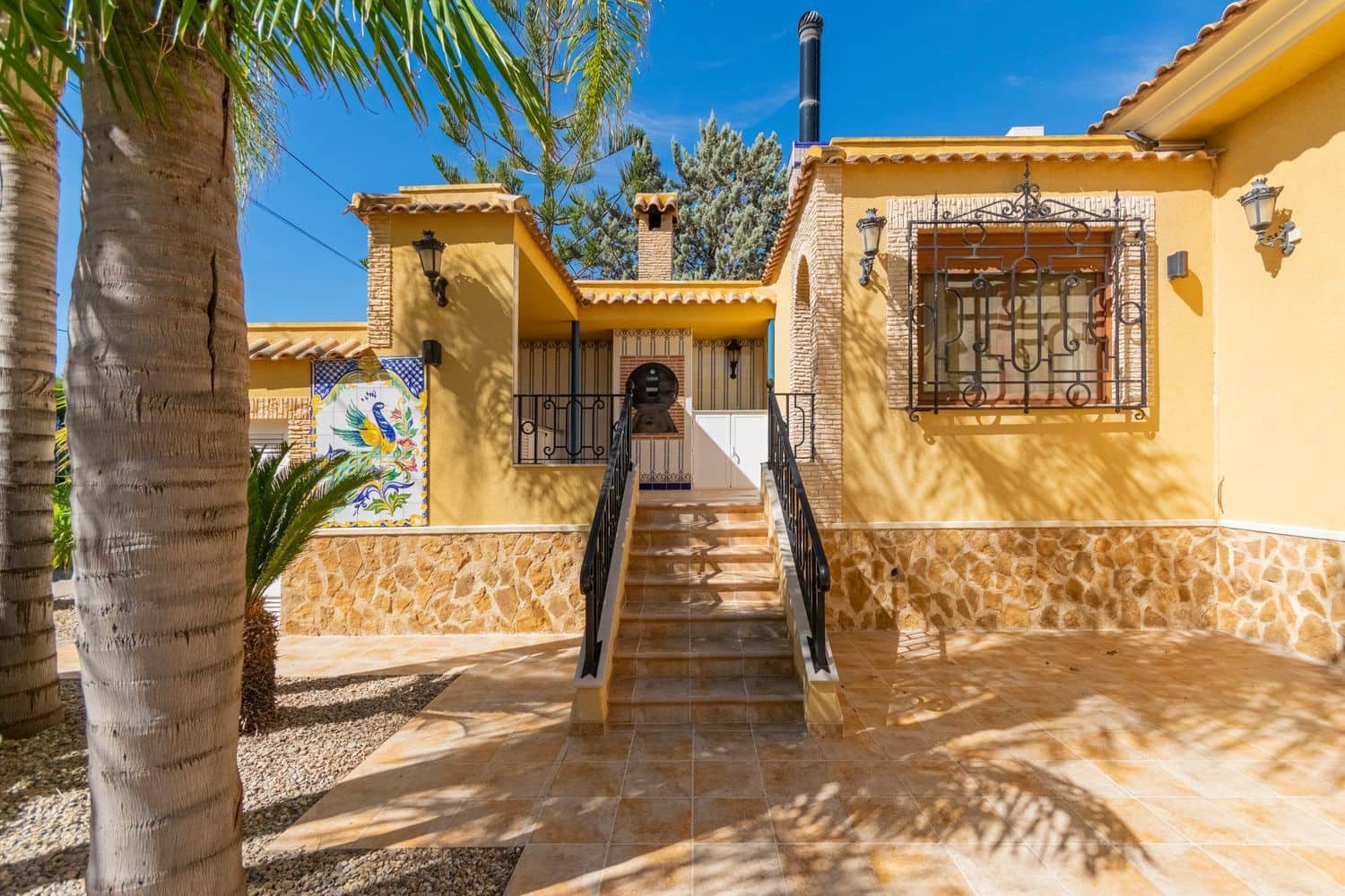 3 soveværelse Finca/Landehus til salg i Orihuela med swimmingpool garage - € 800.000 (Ref: 8583732)