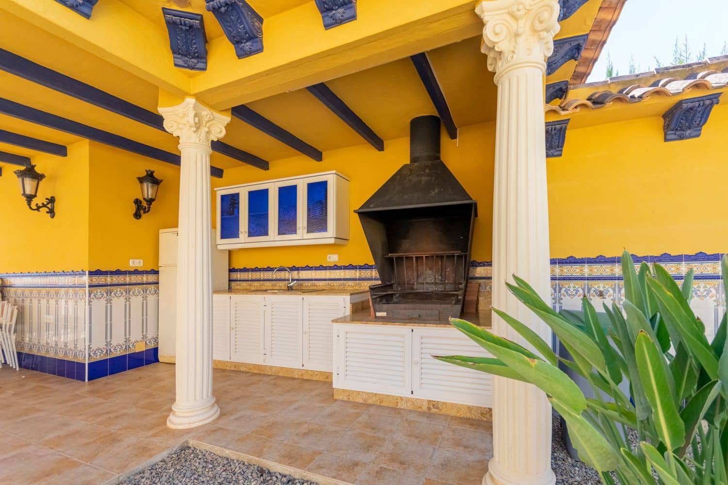 3 soveværelse Finca/Landehus til salg i Orihuela med swimmingpool garage - € 800.000 (Ref: 8583732)